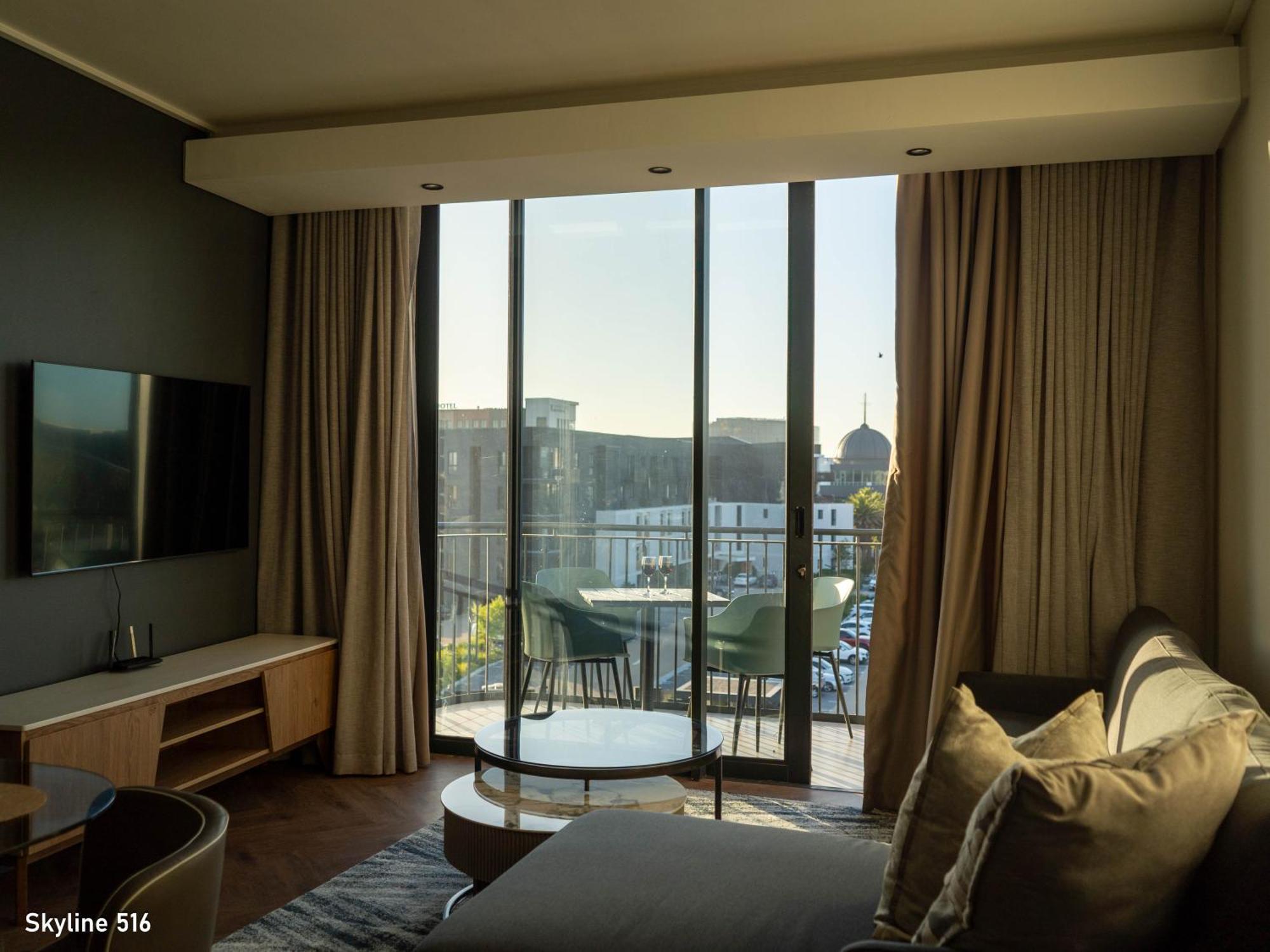 Appartement On Park 516 At Century Kaapstad