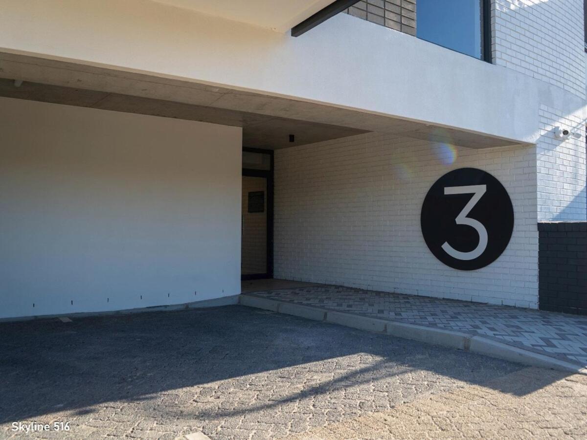 On Park 516 At Century * Kaapstad